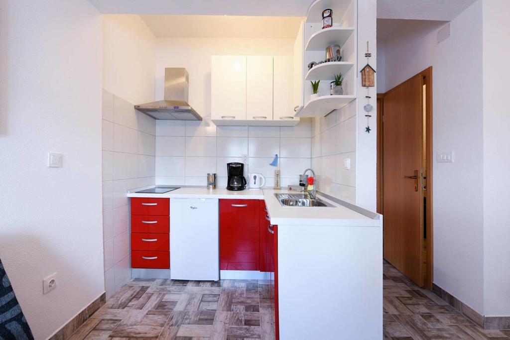 Apartments Sea Star Ivana Marina Luaran gambar