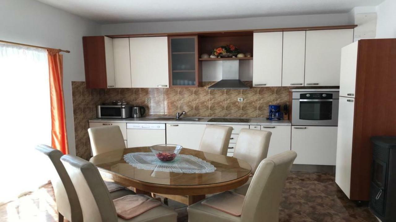 Apartments Sea Star Ivana Marina Luaran gambar